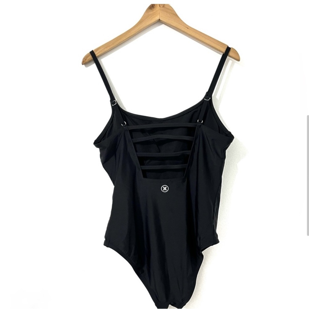 Hurley ✨ XL • Black • One Piece Swimsuit - Picture 2 of 4